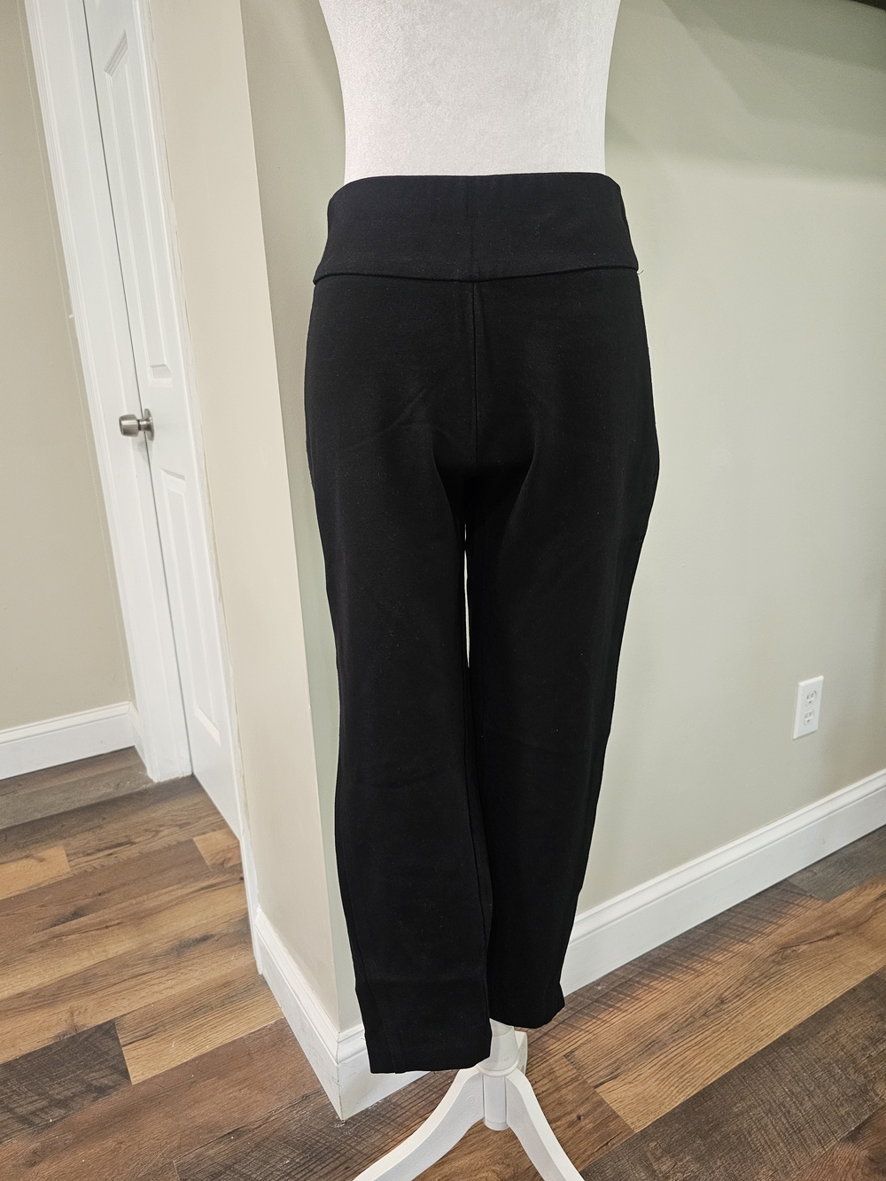 Express Black Pull-On Dress Pants
